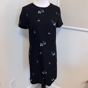 EUC Ann Taylor Black Embroidered Floral Tweed Shift Dress